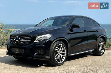 Внедорожник / Кроссовер Mercedes-Benz GLE-Class Coupe 2016 в 