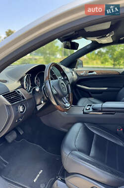 Внедорожник / Кроссовер Mercedes-Benz GLE-Class Coupe 2017 в 
