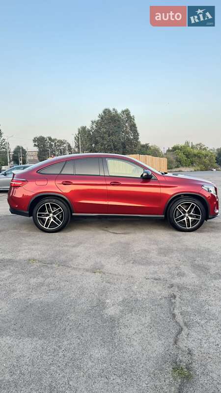 Внедорожник / Кроссовер Mercedes-Benz GLE-Class Coupe 2015 в Киеве