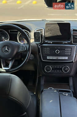 Внедорожник / Кроссовер Mercedes-Benz GLE-Class Coupe 2016 в 