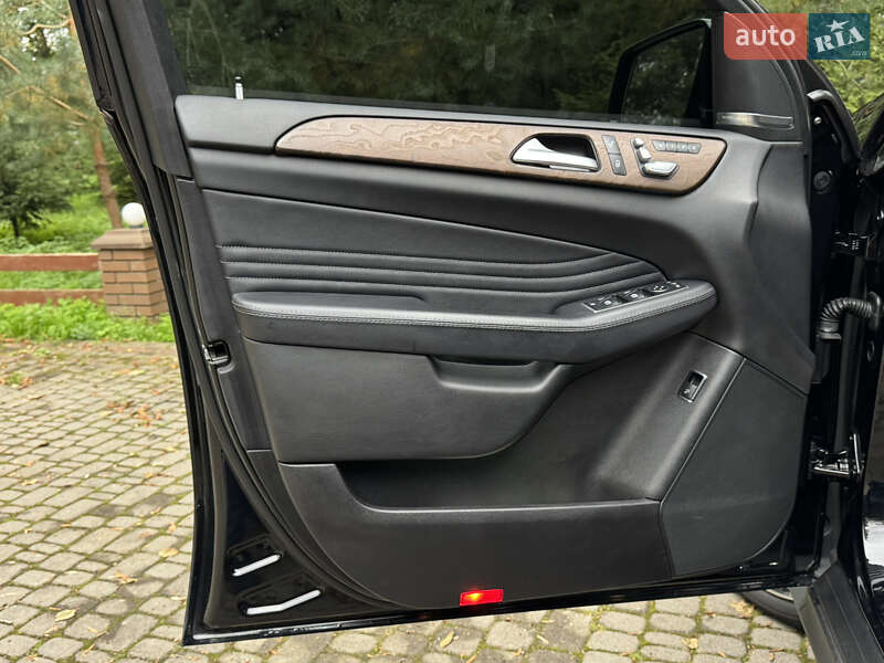 Внедорожник / Кроссовер Mercedes-Benz GLE-Class Coupe 2017 в Дрогобыче фото 113 Внедорожник / Кроссовер Mercedes-Benz GLE-Class Coupe 2017 в Дрогобыче