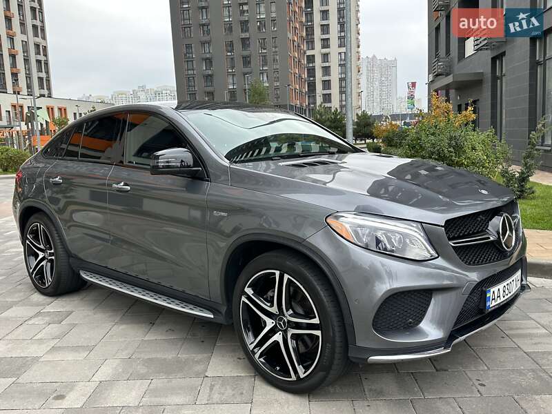Внедорожник / Кроссовер Mercedes-Benz GLE-Class Coupe 2016 в Киеве фото 4 Внедорожник / Кроссовер Mercedes-Benz GLE-Class Coupe 2016 в Киеве