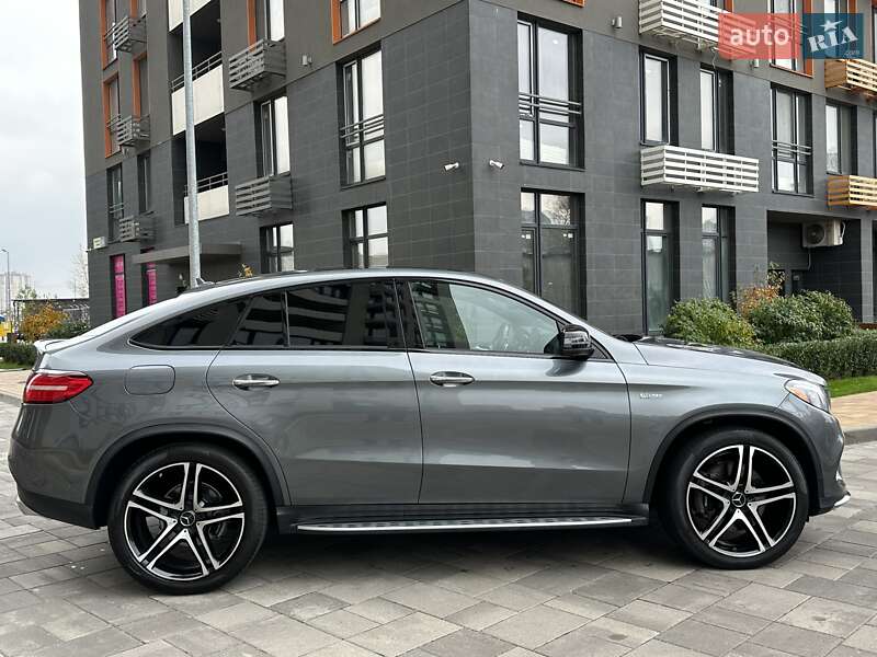 Внедорожник / Кроссовер Mercedes-Benz GLE-Class Coupe 2016 в Киеве фото 10 Внедорожник / Кроссовер Mercedes-Benz GLE-Class Coupe 2016 в Киеве
