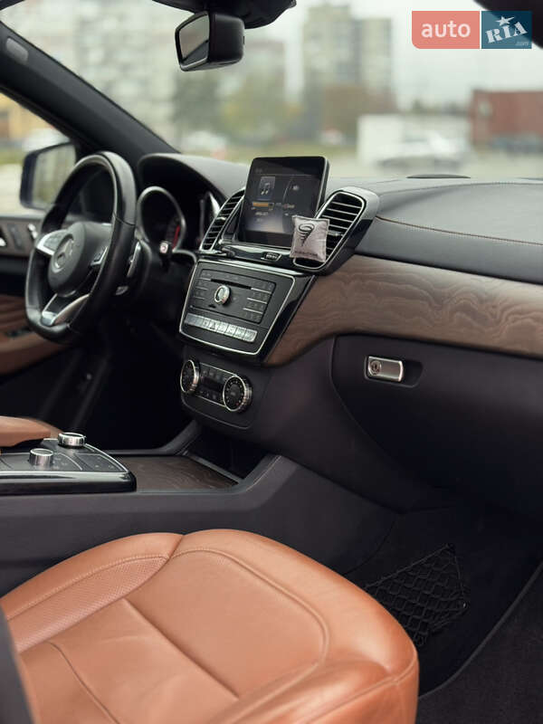 Позашляховик / Кросовер Mercedes-Benz GLE-Class Coupe 2018 в Сумах фото 11 Позашляховик / Кросовер Mercedes-Benz GLE-Class Coupe 2018 в Сумах