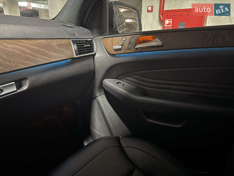 Внедорожник / Кроссовер Mercedes-Benz GLE-Class Coupe 2019 в Львове фото 33 Внедорожник / Кроссовер Mercedes-Benz GLE-Class Coupe 2019 в Львове