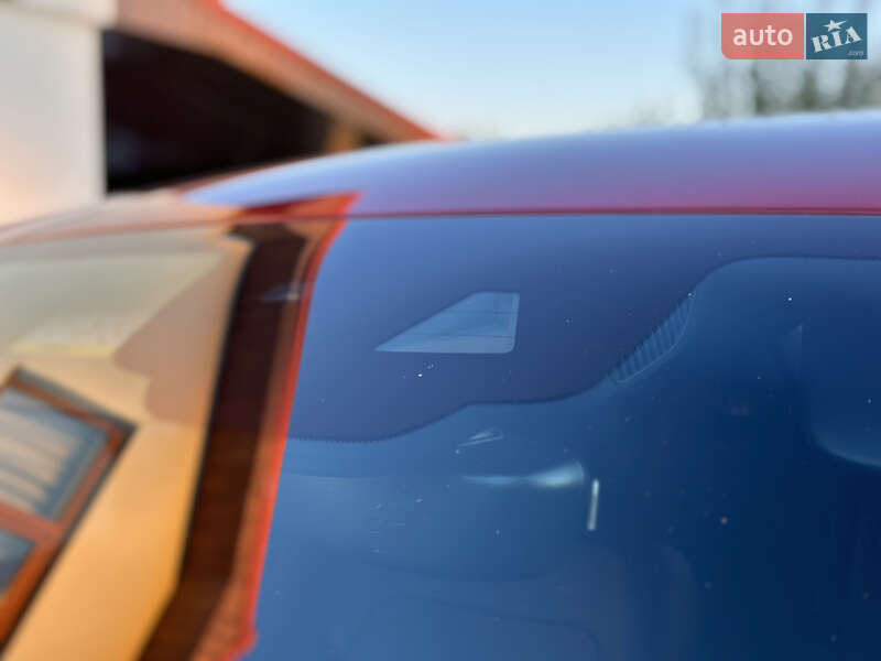 Внедорожник / Кроссовер Mercedes-Benz GLE-Class Coupe 2015 в Ужгороде фото 21 Внедорожник / Кроссовер Mercedes-Benz GLE-Class Coupe 2015 в Ужгороде