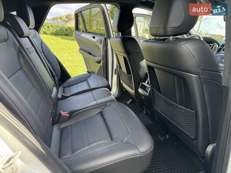 Внедорожник / Кроссовер Mercedes-Benz GLE-Class Coupe 2016 в Черновцах фото 47 Внедорожник / Кроссовер Mercedes-Benz GLE-Class Coupe 2016 в Черновцах