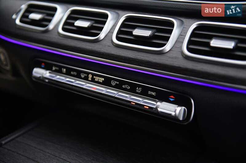 Позашляховик / Кросовер Mercedes-Benz GLE-Class Coupe 2021 в Одесі