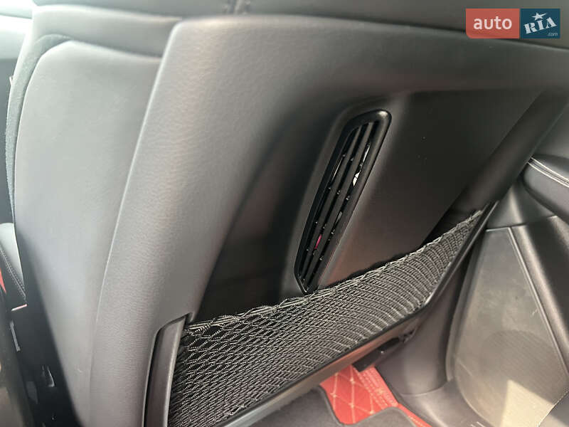 Позашляховик / Кросовер Mercedes-Benz GLE-Class Coupe 2016 в Тернополі