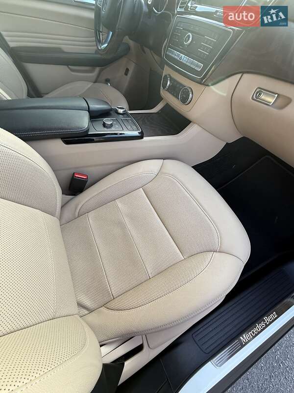 Позашляховик / Кросовер Mercedes-Benz GLE-Class Coupe 2018 в Києві фото 13 Позашляховик / Кросовер Mercedes-Benz GLE-Class Coupe 2018 в Києві