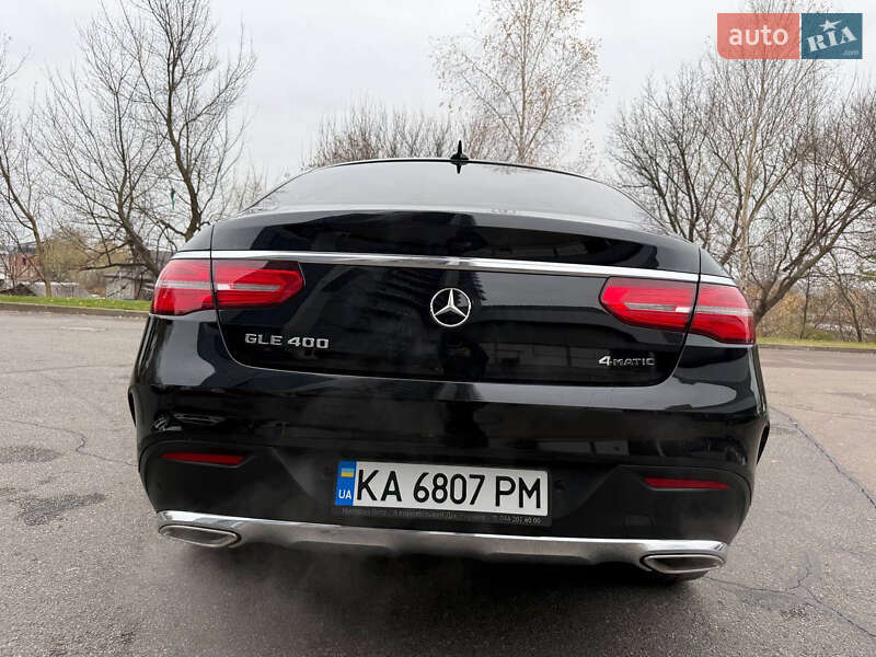 Внедорожник / Кроссовер Mercedes-Benz GLE-Class Coupe 2017 в Киеве фото 15 Внедорожник / Кроссовер Mercedes-Benz GLE-Class Coupe 2017 в Киеве