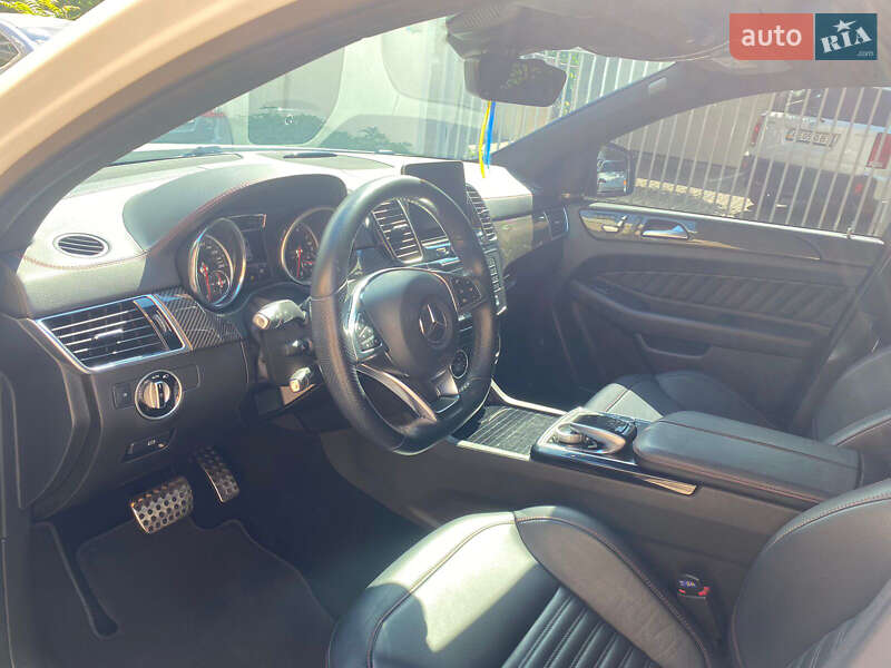 Внедорожник / Кроссовер Mercedes-Benz GLE-Class Coupe 2017 в Днепре фото 4 Внедорожник / Кроссовер Mercedes-Benz GLE-Class Coupe 2017 в Днепре