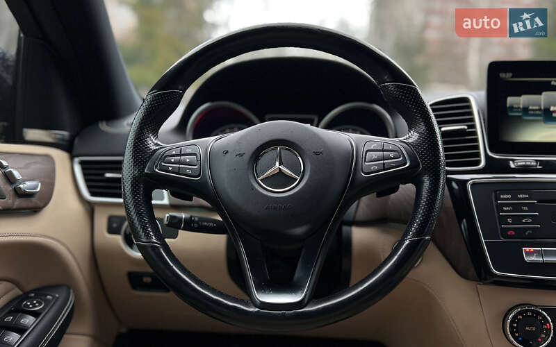 Внедорожник / Кроссовер Mercedes-Benz GLE-Class Coupe 2016 в Львове фото 11 Внедорожник / Кроссовер Mercedes-Benz GLE-Class Coupe 2016 в Львове