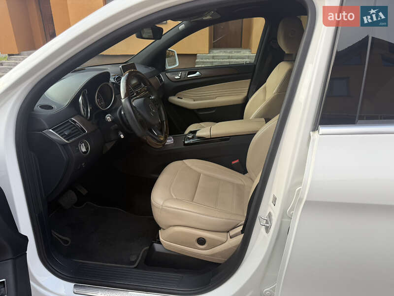 Внедорожник / Кроссовер Mercedes-Benz GLE-Class Coupe 2015 в Луцке фото 11 Внедорожник / Кроссовер Mercedes-Benz GLE-Class Coupe 2015 в Луцке