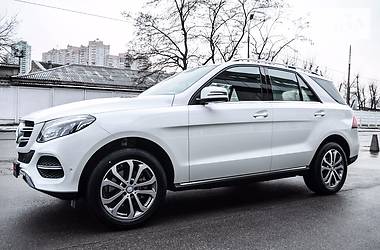 Внедорожник / Кроссовер Mercedes-Benz GLE-Class 2017 в Киеве