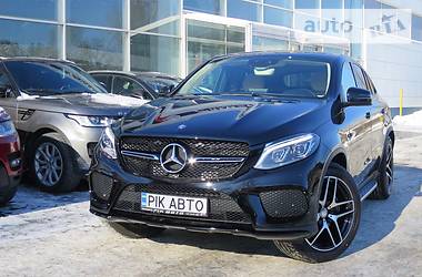 Внедорожник / Кроссовер Mercedes-Benz GLE-Class 2016 в Киеве