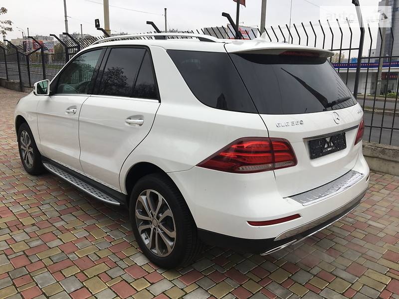 Внедорожник / Кроссовер Mercedes-Benz GLE-Class 2016 в Киеве