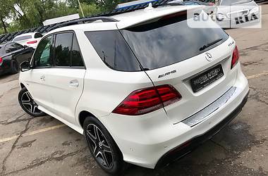 Позашляховик / Кросовер Mercedes-Benz GLE-Class 2017 в Києві