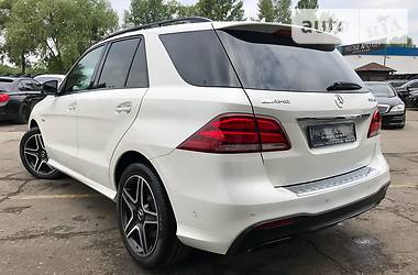 Внедорожник / Кроссовер Mercedes-Benz GLE-Class 2017 в Киеве