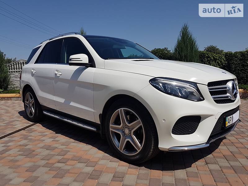 Внедорожник / Кроссовер Mercedes-Benz GLE-Class 2015 в Запорожье