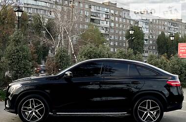 Внедорожник / Кроссовер Mercedes-Benz GLE-Class 2017 в Киеве