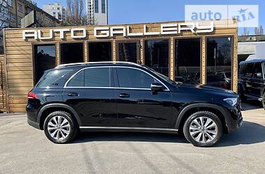 Позашляховик / Кросовер Mercedes-Benz GLE-Class 2019 в 