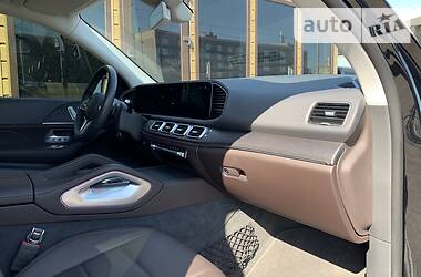Позашляховик / Кросовер Mercedes-Benz GLE-Class 2019 в 