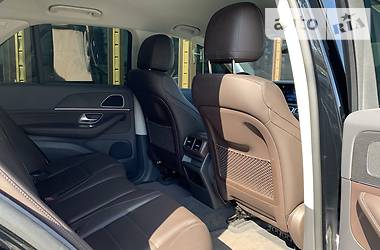 Позашляховик / Кросовер Mercedes-Benz GLE-Class 2019 в 
