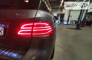 Позашляховик / Кросовер Mercedes-Benz GLE-Class 2018 в 