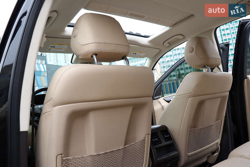 Внедорожник / Кроссовер Mercedes-Benz GLE-Class 2016 в Киеве