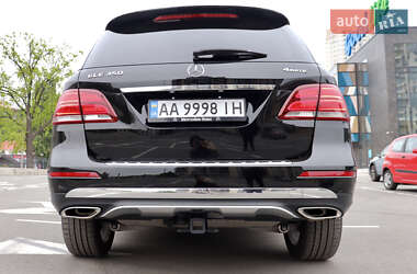 Внедорожник / Кроссовер Mercedes-Benz GLE-Class 2016 в 