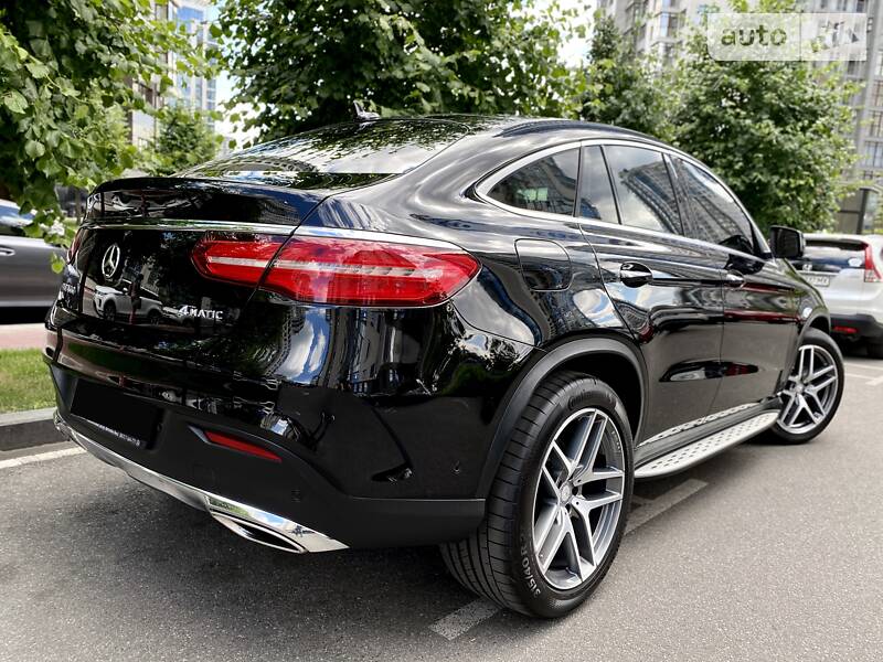Позашляховик / Кросовер Mercedes-Benz GLE-Class 2016 в Києві