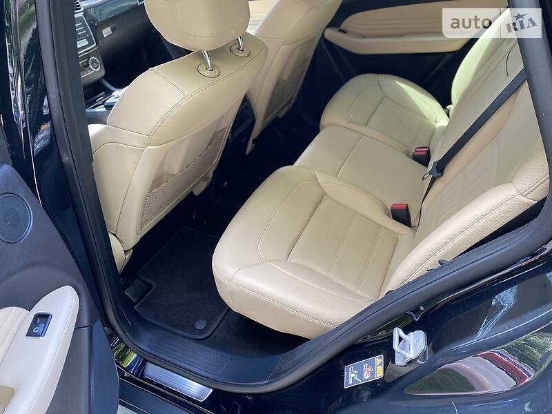 Позашляховик / Кросовер Mercedes-Benz GLE-Class 2016 в Києві