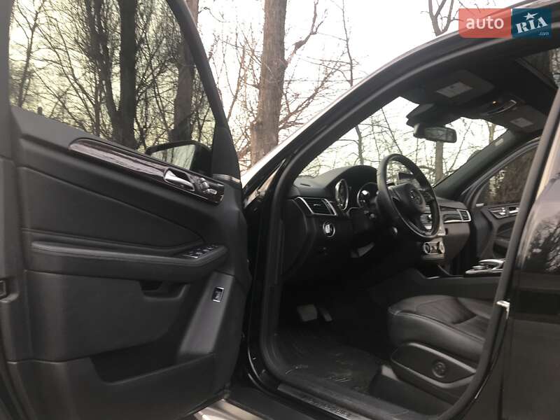 Внедорожник / Кроссовер Mercedes-Benz GLE-Class 2016 в Умани