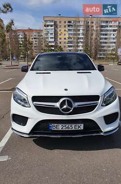 Внедорожник / Кроссовер Mercedes-Benz GLE-Class 2017 в 