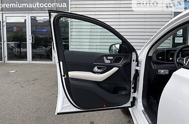 Позашляховик / Кросовер Mercedes-Benz GLE-Class 2021 в 