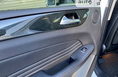 Внедорожник / Кроссовер Mercedes-Benz GLE-Class 2015 в 