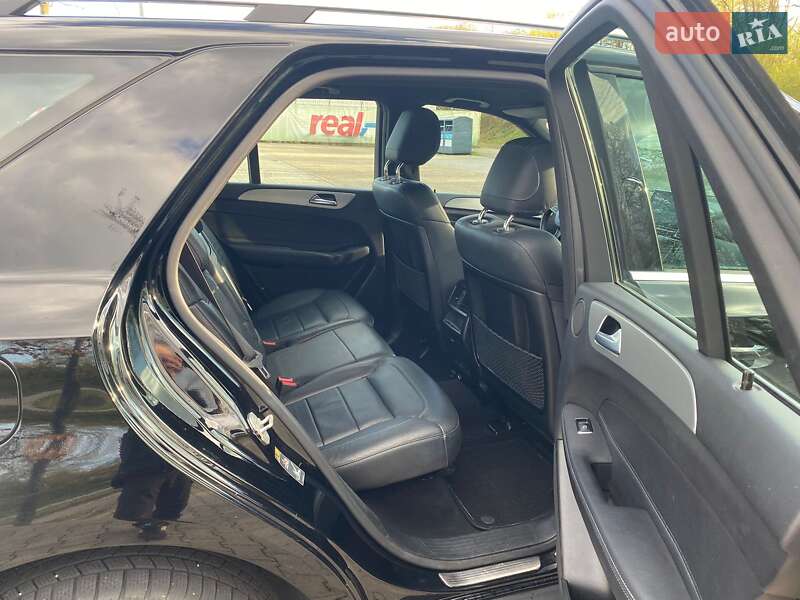 Внедорожник / Кроссовер Mercedes-Benz GLE-Class 2015 в Ужгороде фото 9 Внедорожник / Кроссовер Mercedes-Benz GLE-Class 2015 в Ужгороде