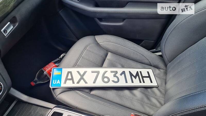 Позашляховик / Кросовер Mercedes-Benz GLE-Class 2015 в Олександрівці (Краматорського району) фото 18 Позашляховик / Кросовер Mercedes-Benz GLE-Class 2015 в Олександрівці (Краматорського району)