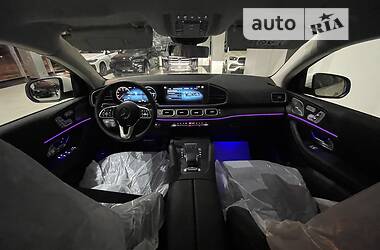 Позашляховик / Кросовер Mercedes-Benz GLE-Class 2022 в 