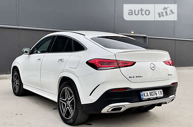 Позашляховик / Кросовер Mercedes-Benz GLE-Class 2022 в 