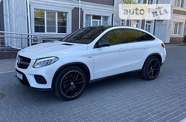 Внедорожник / Кроссовер Mercedes-Benz GLE-Class 2016 в Киеве