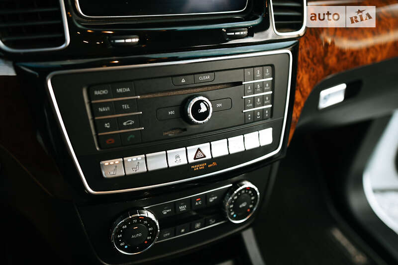 Позашляховик / Кросовер Mercedes-Benz GLE-Class 2015 в Дніпрі фото 26 Позашляховик / Кросовер Mercedes-Benz GLE-Class 2015 в Дніпрі