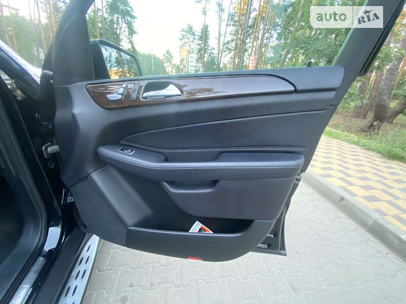 Позашляховик / Кросовер Mercedes-Benz GLE-Class 2016 в Ірпені