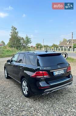 Внедорожник / Кроссовер Mercedes-Benz GLE-Class 2016 в 