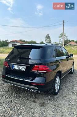 Внедорожник / Кроссовер Mercedes-Benz GLE-Class 2016 в 