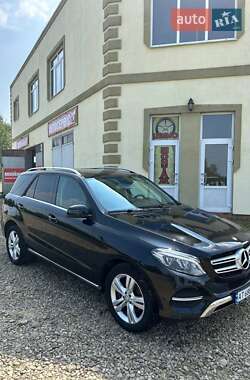 Внедорожник / Кроссовер Mercedes-Benz GLE-Class 2016 в 