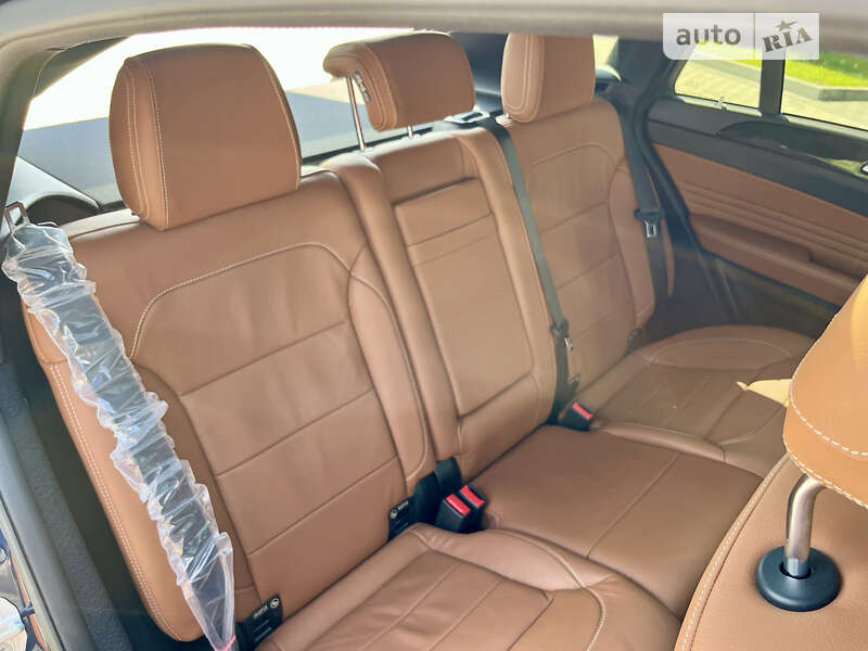 Внедорожник / Кроссовер Mercedes-Benz GLE-Class 2017 в Ивано-Франковске