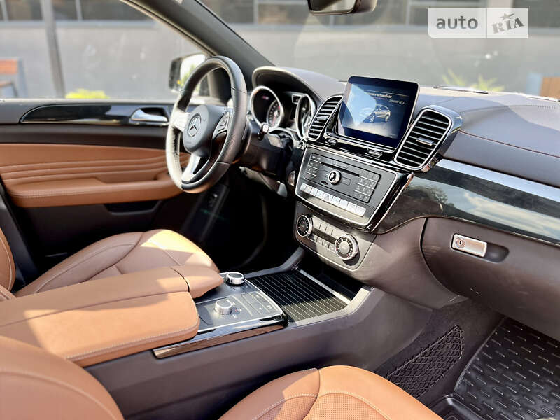 Внедорожник / Кроссовер Mercedes-Benz GLE-Class 2017 в Ивано-Франковске