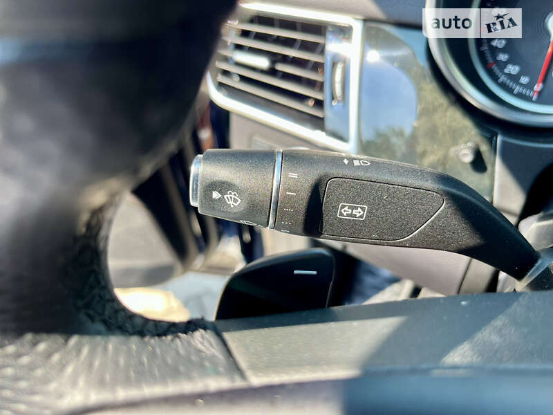 Внедорожник / Кроссовер Mercedes-Benz GLE-Class 2017 в Ивано-Франковске